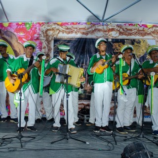 Folia de Reis Bandeira do Oriente – Mestre Dega